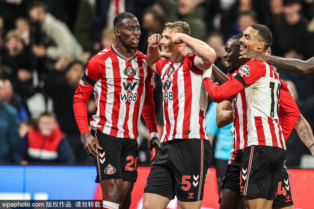 皇冠登3代理注册
_10连胜终结皇冠登3代理注册
！英超-萨卡破门 阿森纳2-2遭桑德兰补时绝平