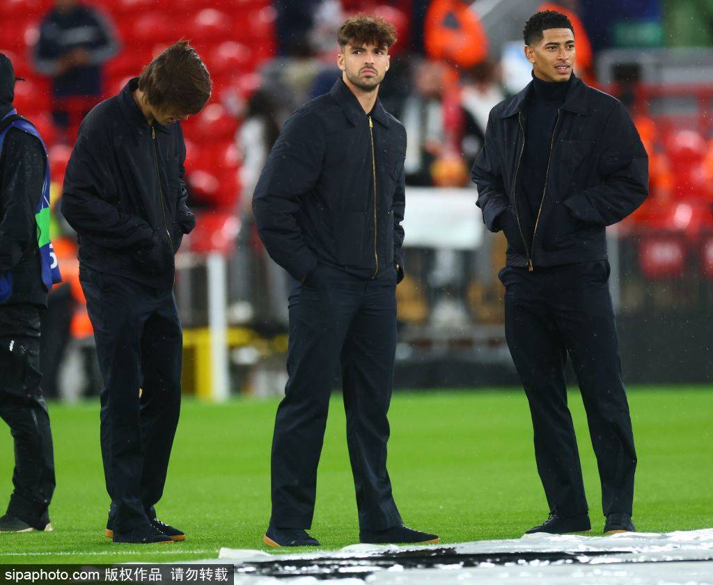 皇冠信用盘代理流程
_更衣室决裂!利物浦酝酿换帅真相曝光皇冠信用盘代理流程
,阿隆索举动令人意外