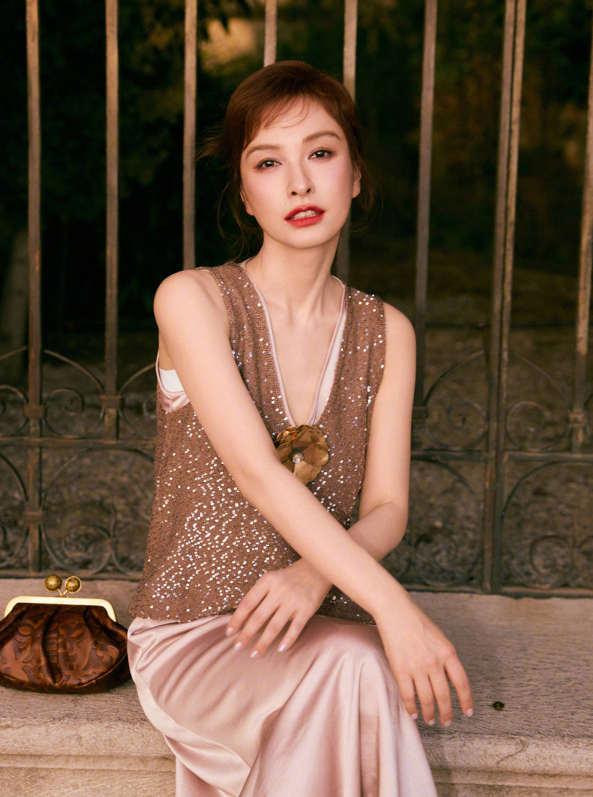 阿森纳足球
_吴昕被曝“资产十位数”：没老公没孩子财富自由有多爽阿森纳足球
？