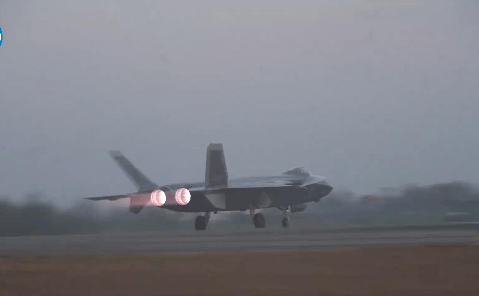 皇冠信用网体育_111门海马斯射程覆盖福建沿海皇冠信用网体育，歼-20完全体亮相，战时必将其摧毁