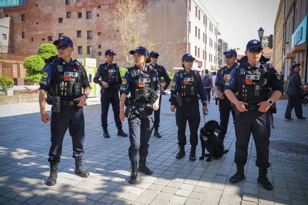 皇冠信用盘注册_全网刷屏！青岛“181女警”火了！“因为我身高181皇冠信用盘注册，所以代号181”